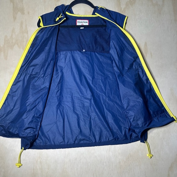 Hunter Brand Full Zip XLarge Hooded Navy Windbreaker Vest Jacket - Picture 8 of 10